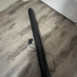Black Soundbar with cable 