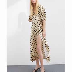New with Tag Zara women Medium polak dot wrap Dress 