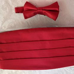 Cummerbund And Bow Tie (Red)  New In Box