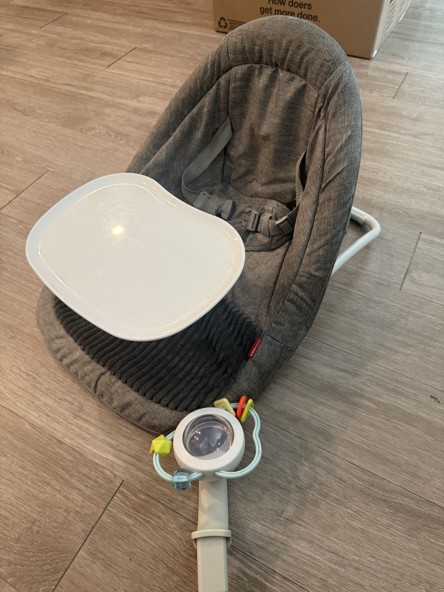 Skip Hop Baby Ergonomic Upright Activity Floor Seat