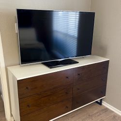 Dresser & Nightstand