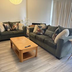 Green Sofa, Loveseat, and Coffee Table Set