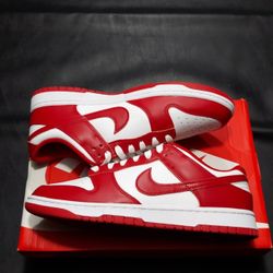 gym red nike dunks size 9.5 mens