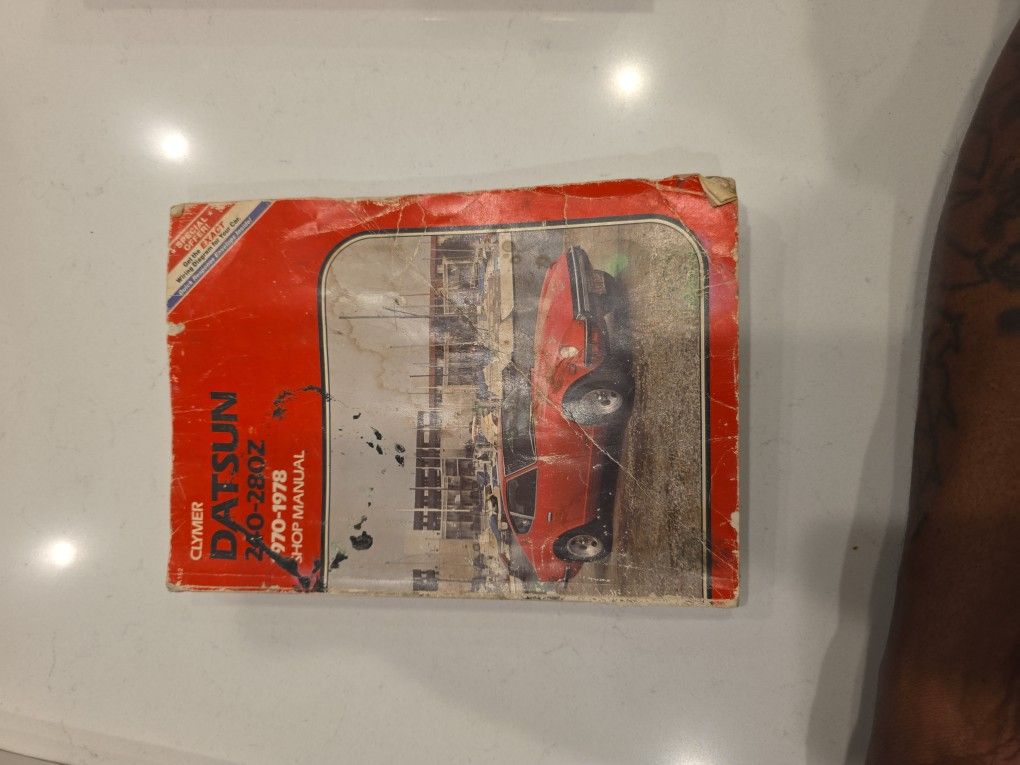 Datsun Manual 1970 - 78 10.00 $