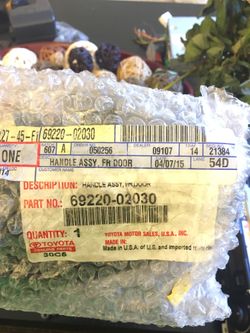 2000 Toyota Corolla FR Door Handle OEM Toyota