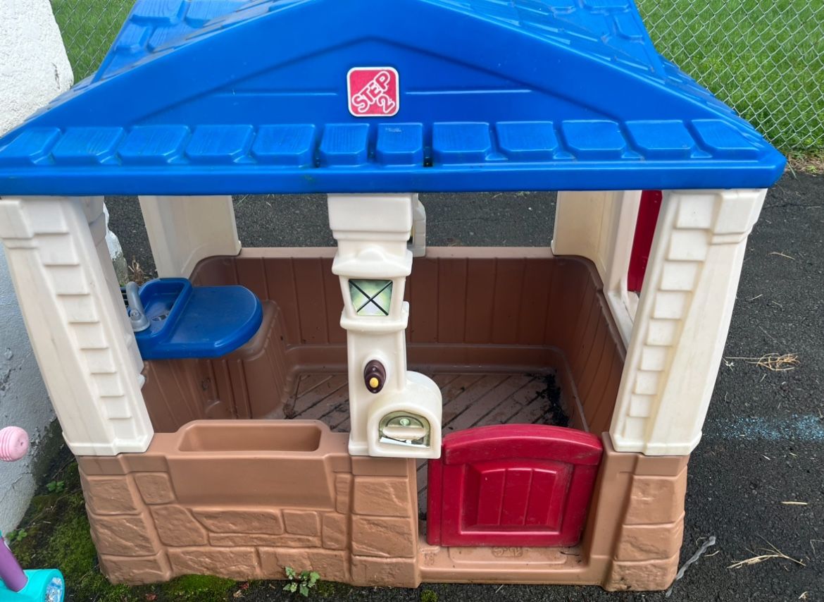 Kids Playhouse