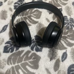 Beats Solo 4