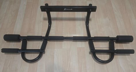 Pull up bar