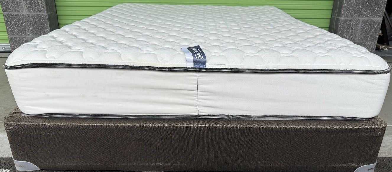 Queen Simmons Beautyrest Mattress Set Box Spring & Bed Frame Optional If Needed 