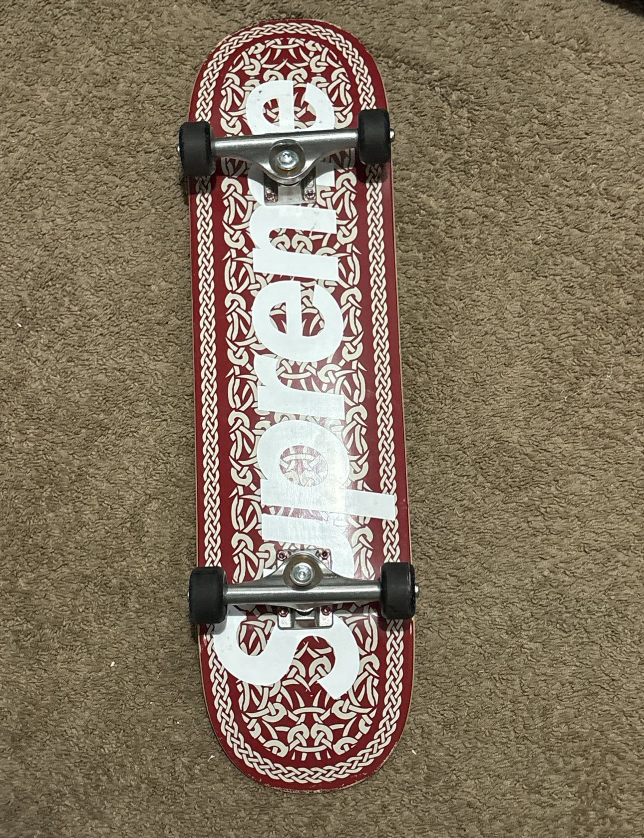 Supreme Celtic Knot Skateboard (With Wheels)