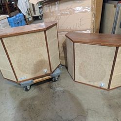 Acoustic Research AR LST speakers