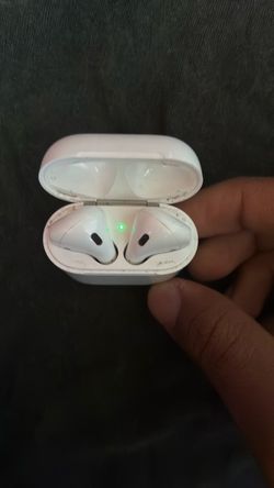 AirPods