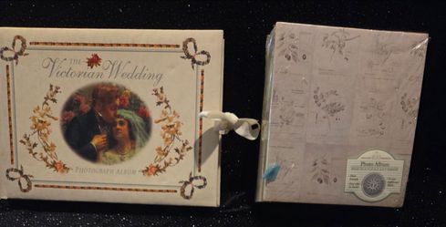 2 x photo albums wedding and extra