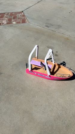 Barbie  boat