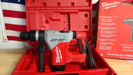 Milwaukee 1 9/16 inch SDS Max Rotary Hammer