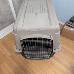 PetMate Dog kennel 