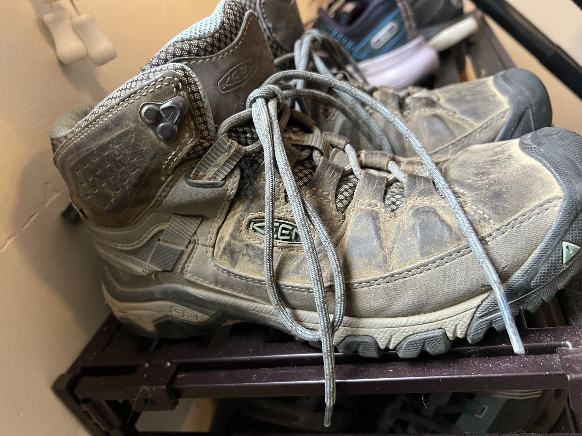 Hiking Boots Women 8.5