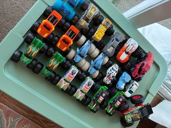 Monster Jam Trucks (and extras)