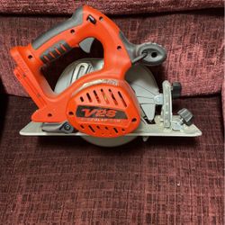 Milwaukee Circular Saw