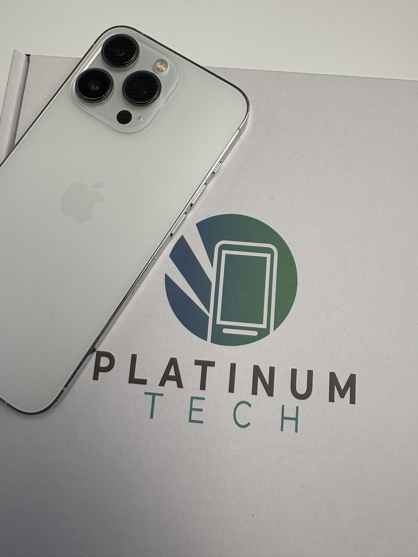 iPhone 13 Pro UNLOCKED 128 Gb