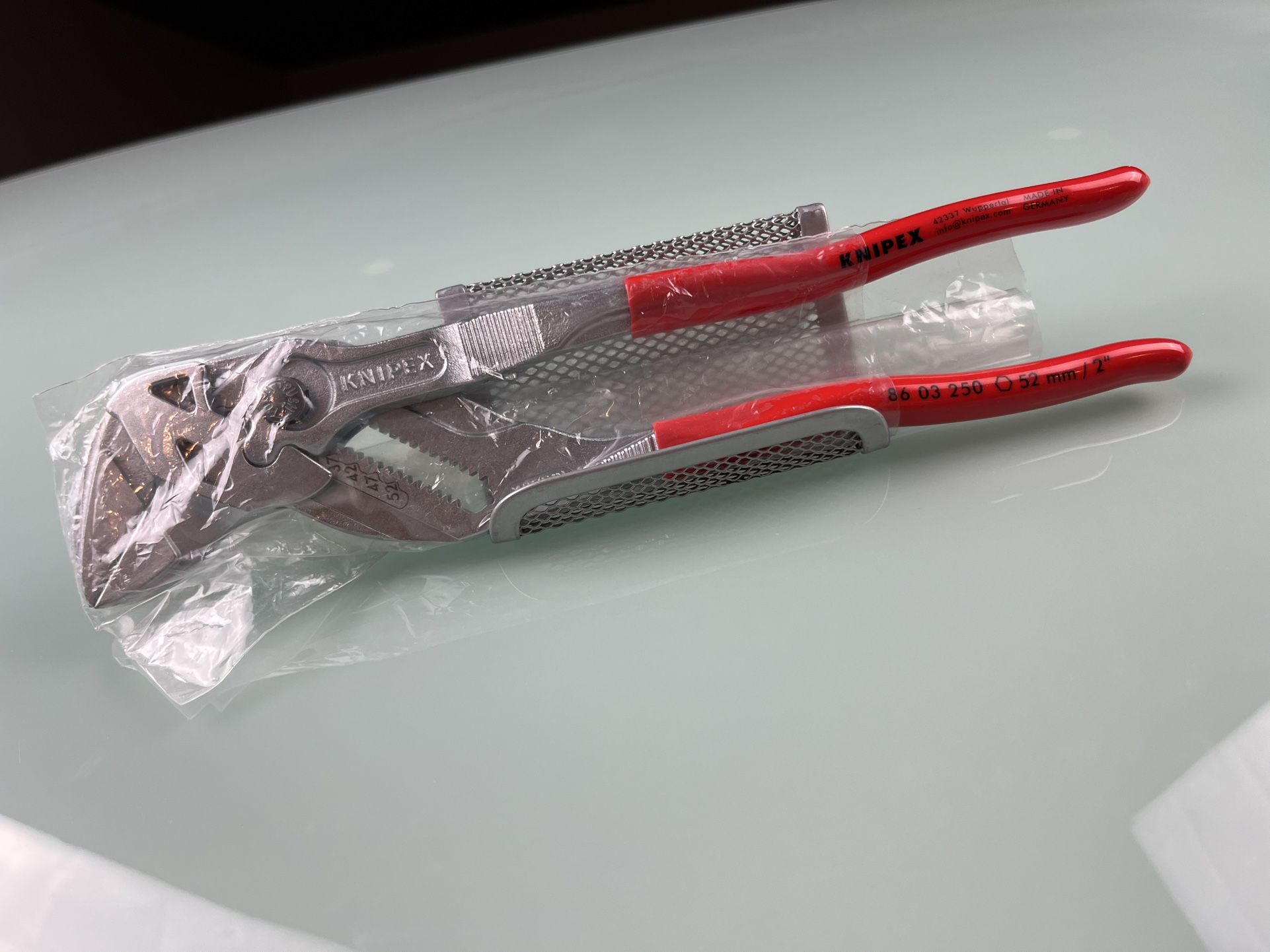 Knipex 86-03-250 10” Pliers Wrench Brand New!
