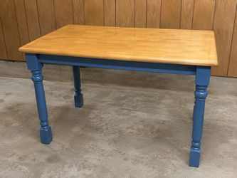 5X3 solid wood table