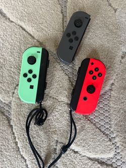 Nintendo Switch Joy-Con Controllers Lot of 3 – Untested / Missing Joystick Grips