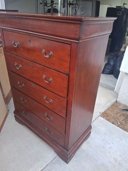 6 DRAWER CHEST