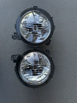 Jeep Gladiator Headlights Oem