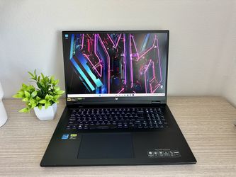 Newq • Acer Predator Helios 18 Gaming Laptop • i7-13700 • RTX 4060