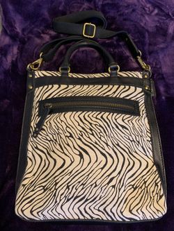 “FOSSIL” BRAND ZEBRA LEATHER/CANVAS LEGACY TOTE