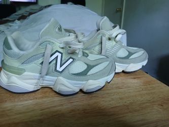 New Balance 9060 Size 13C
