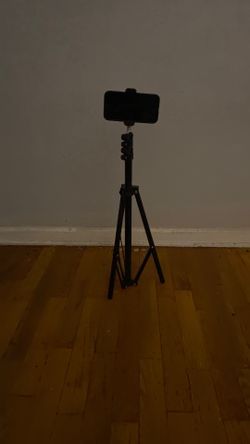 Tripod Stand 2ft High