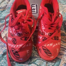 Heelys Boys/girls Size 5