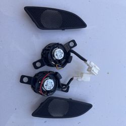 Tweeter for Hyundai or Kia 2011-2016 Rigth and left with covers 