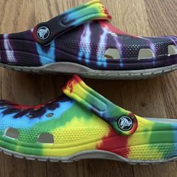Crocs Clogs Women’s 7/Men’s 5 Rainbow Tie Dye Shoes Slip Ons Casual *Wear Shown