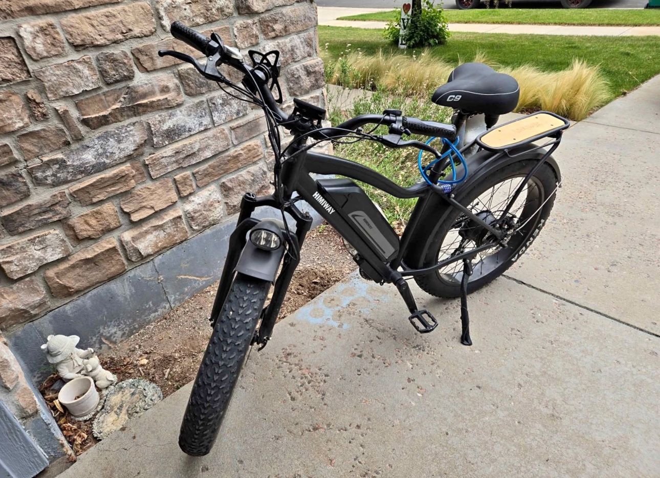 Ebike, Electric Bike, https://offerup.com/redirect/?o=RS5CaWtl
