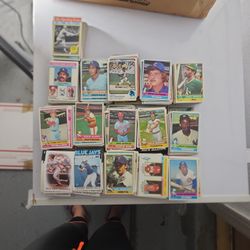Approx 1600 Baseball Cards And Assorted Cards