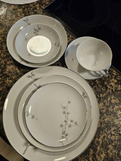 Mikasa Fine China Set