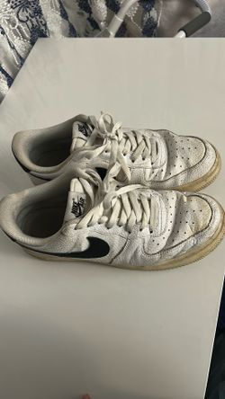 Nike Air Force (Used)