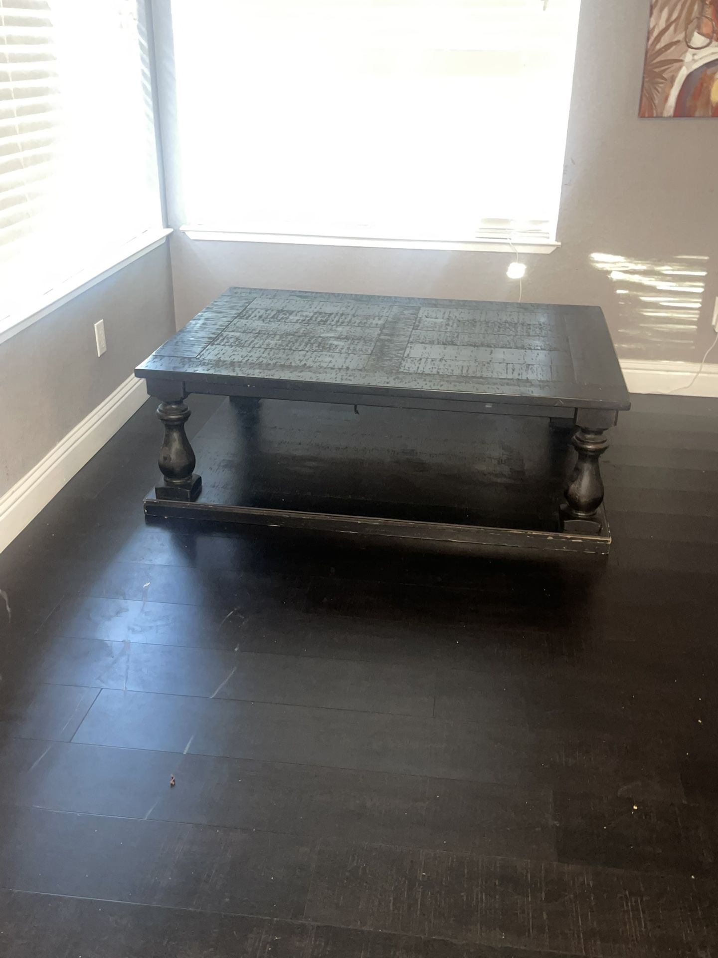 Coffee Table 
