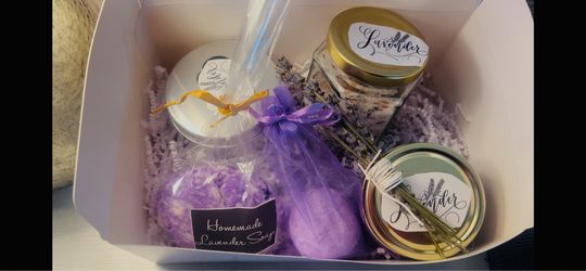 Home made gift set bath set $25 each set box each box includes lavender scent ,lemon and green  tea d