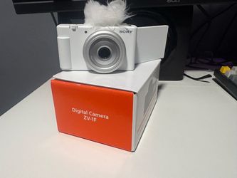 Sony ZV-1F