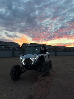 Pro r windshield