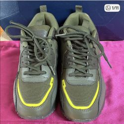 Nike Kids Green & Yellow Sneakers