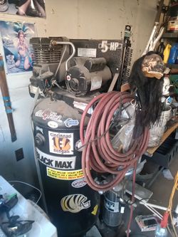 Air compressor