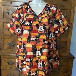 Woman’s Scrubs Top Mickey & Minnie With Lots Of Cupcakes Disney