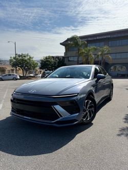 2025 Hyundai Sonata Hybrid