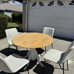 Dining Table With 4 Chairs 