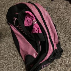 Girls dance duffle